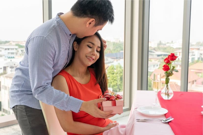 Love Bombing คืออะไร รู้ไว้ระวังถูกหลอกให้รัก2